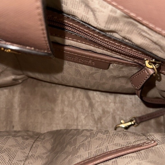 Michael Kors Hamilton in Mauve - Picture 8 of 10